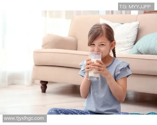 足球明星是否会在比赛中穿纸尿裤的真相揭秘与背后原因分析